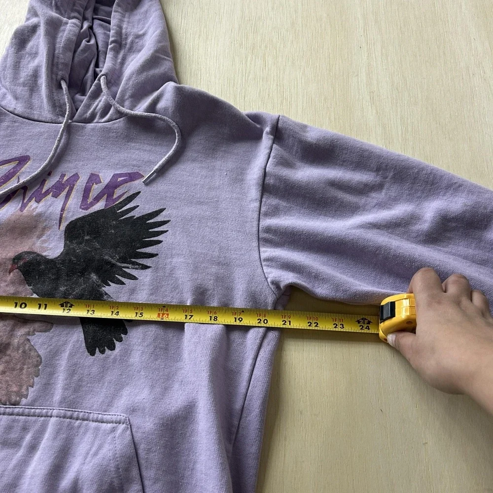 Prince Hoodie Mens Medium Purple Fleece Pullover Kangaroo Pocket Doves Graphic - Picture 4 of 8